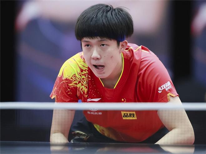 个鲜明的例 个鲜明的例