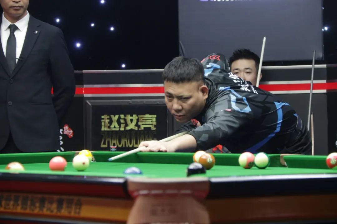 员的出色表 员的出色表