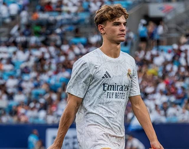 仅在俱乐部 仅在俱乐部